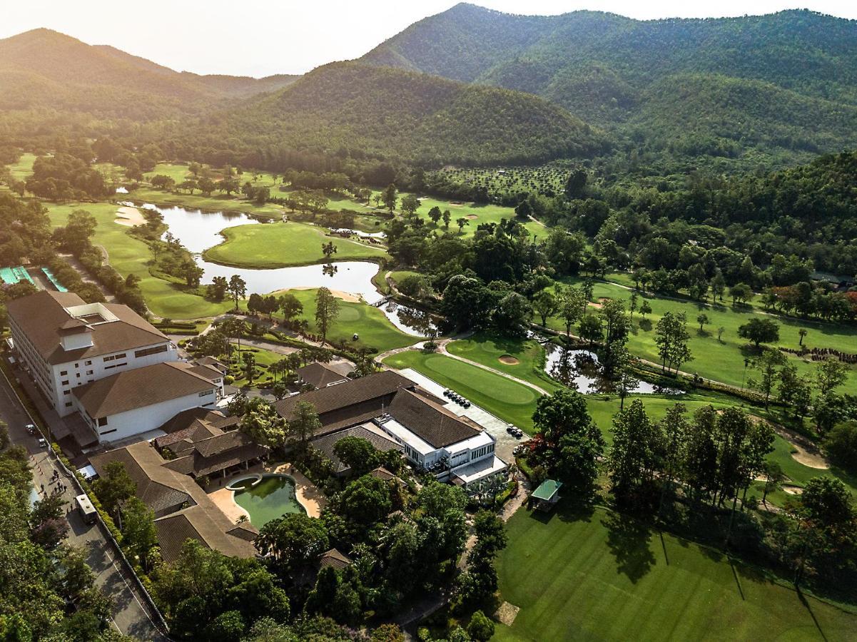 Alpine Golf Resort Chiang Mai Ban Huai Sai Nua Exterior photo