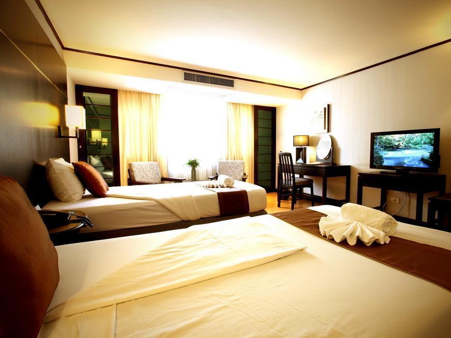 Alpine Golf Resort Chiang Mai Ban Huai Sai Nua Exterior photo